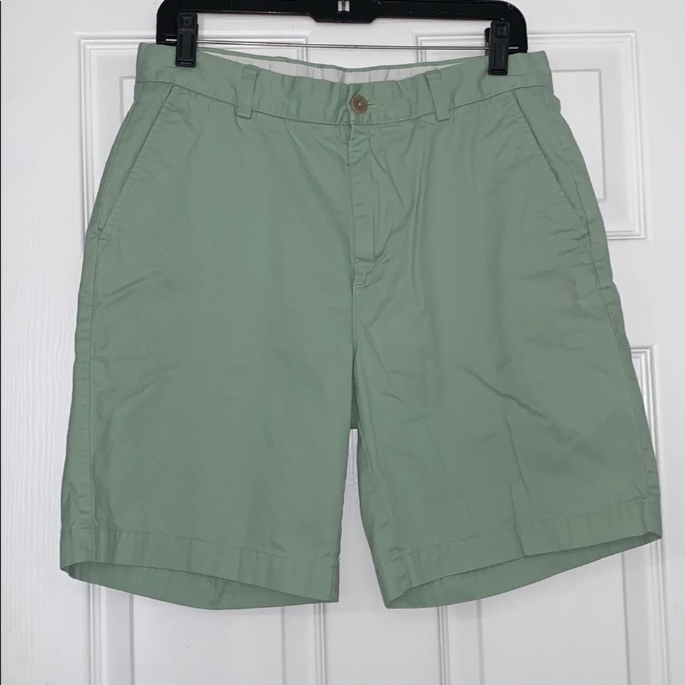 Casuals Roundtree & Yorke washed cotton shorts